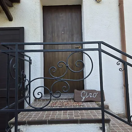 Апартаменты Giro'